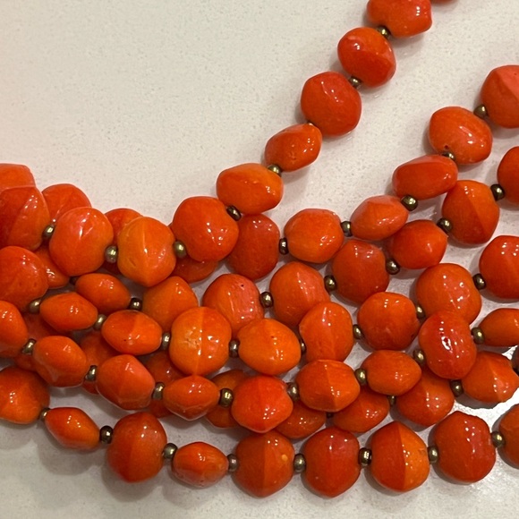 Luisa Conti 7 strand coral glass choker with brass - Picture 4 of 7